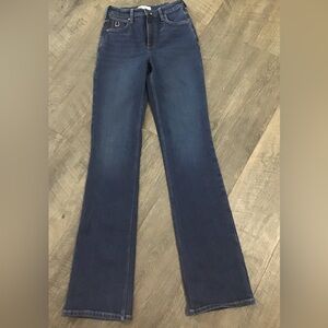 Women’s wrangler rodeo riding Jean. High rise.EUC